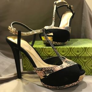 New T-strap platform suede and leather heels